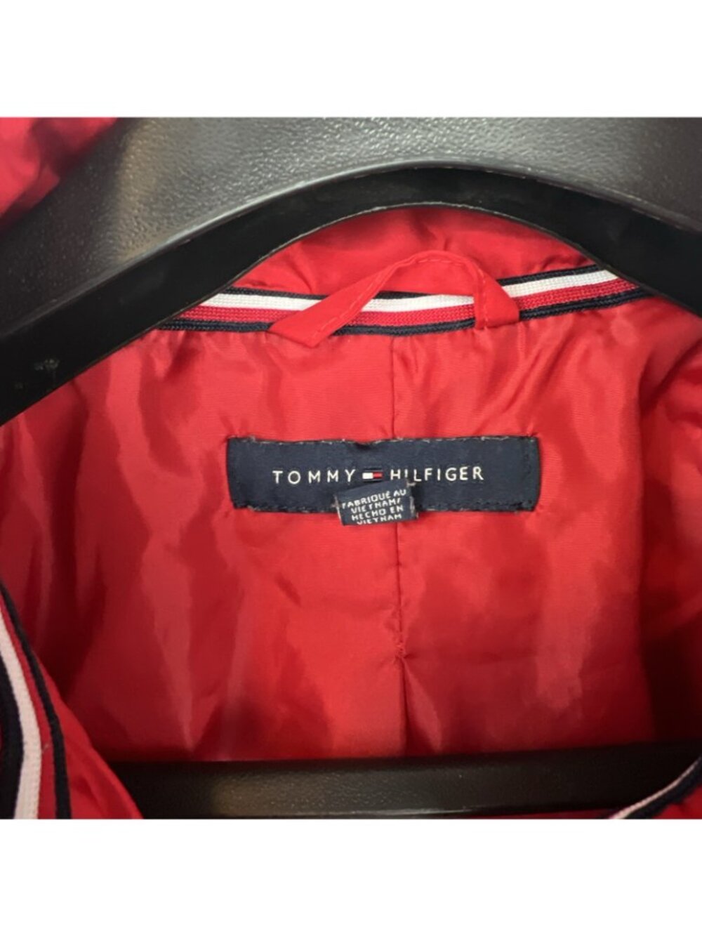 Tommy Hilfiger Quilted Red Jacket EUC Small Lightweight Polyester - Picture 2 of 4